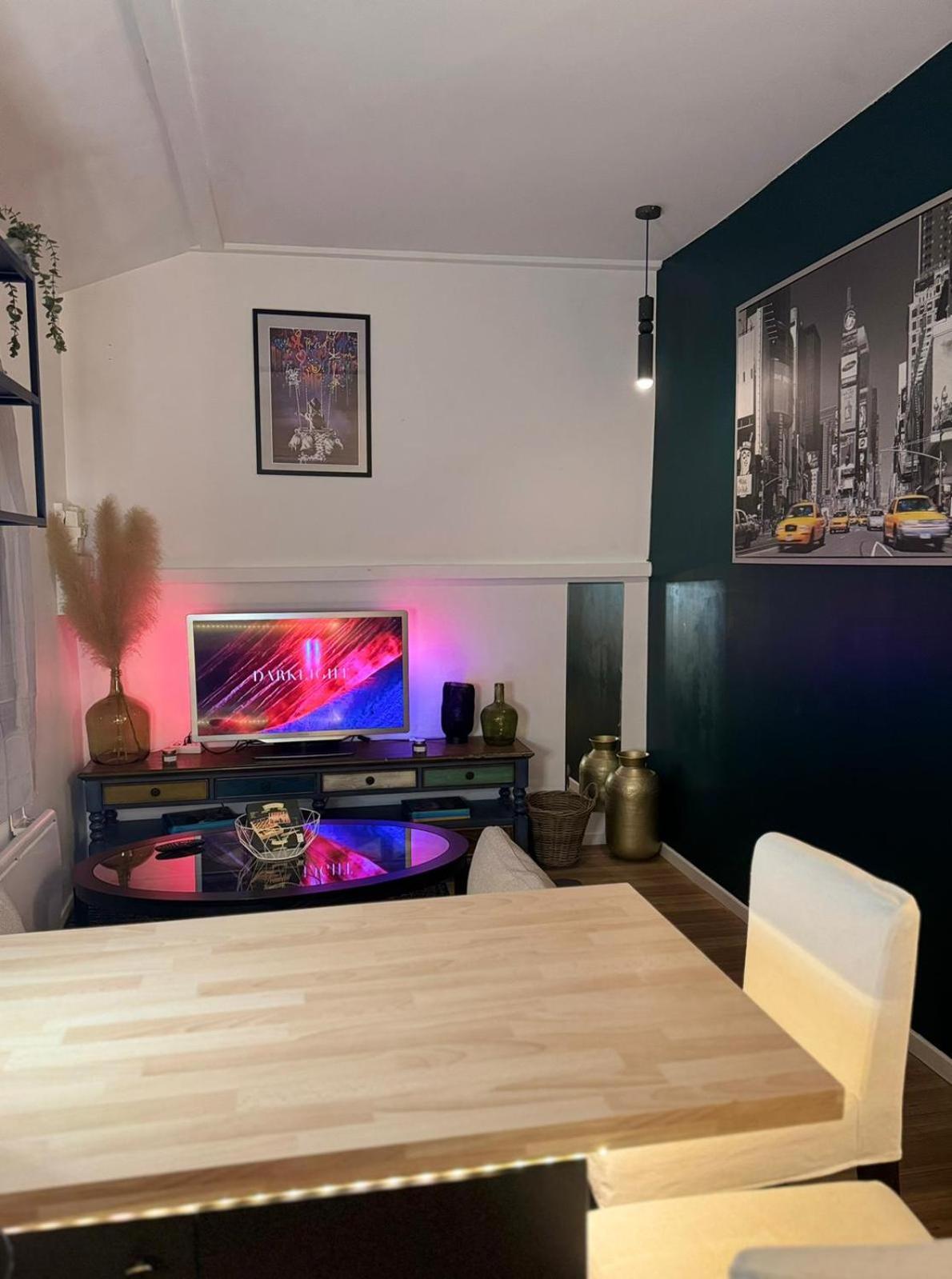 Maisonnette Proche De Paris & Home Cinema 布尔格拉瑞恩 外观 照片